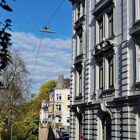 Luxurioeses Altbau Im Szenenviertel Apartment Wuppertal Exterior photo